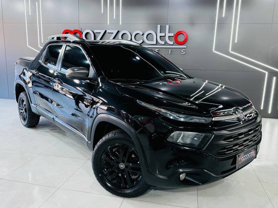 FIAT TORO 2.4 16V MULTIAIR FLEX BLACKJACK AT9